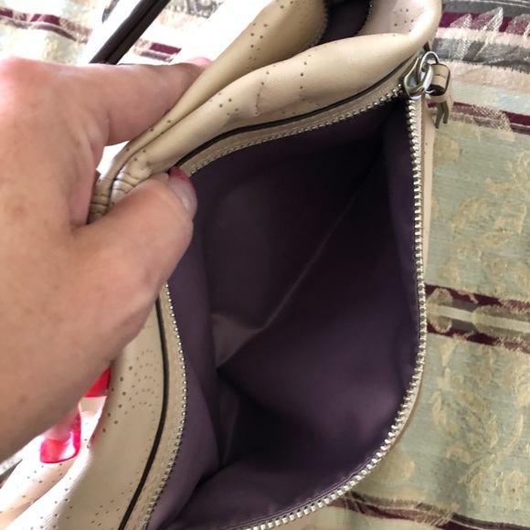 Coach cream/peach leather convertible arm, crossbody, shoulder bag - Picture 3 of 10